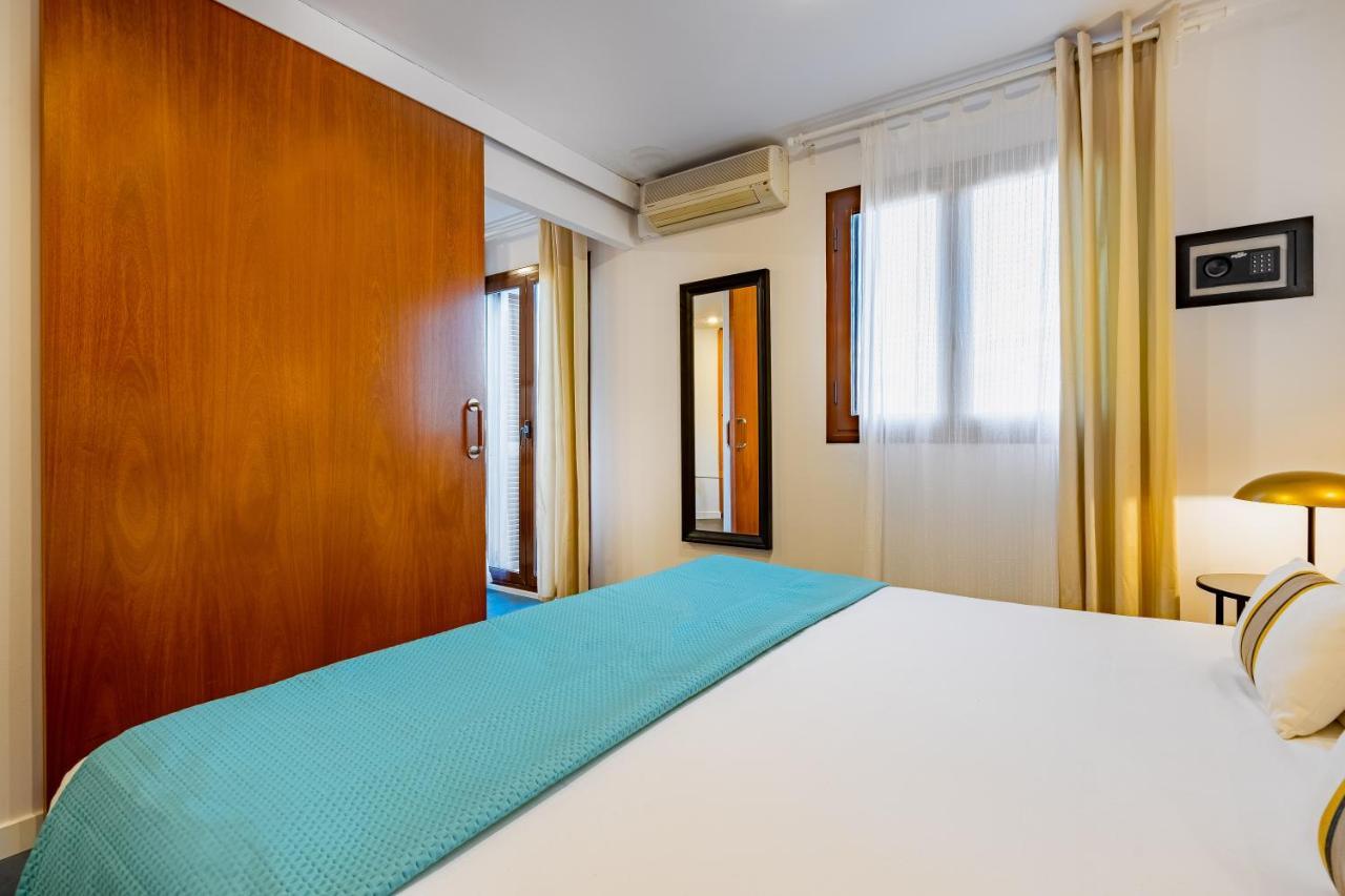 Lodging Apartments City Center-Eixample Barcelona Ngoại thất bức ảnh