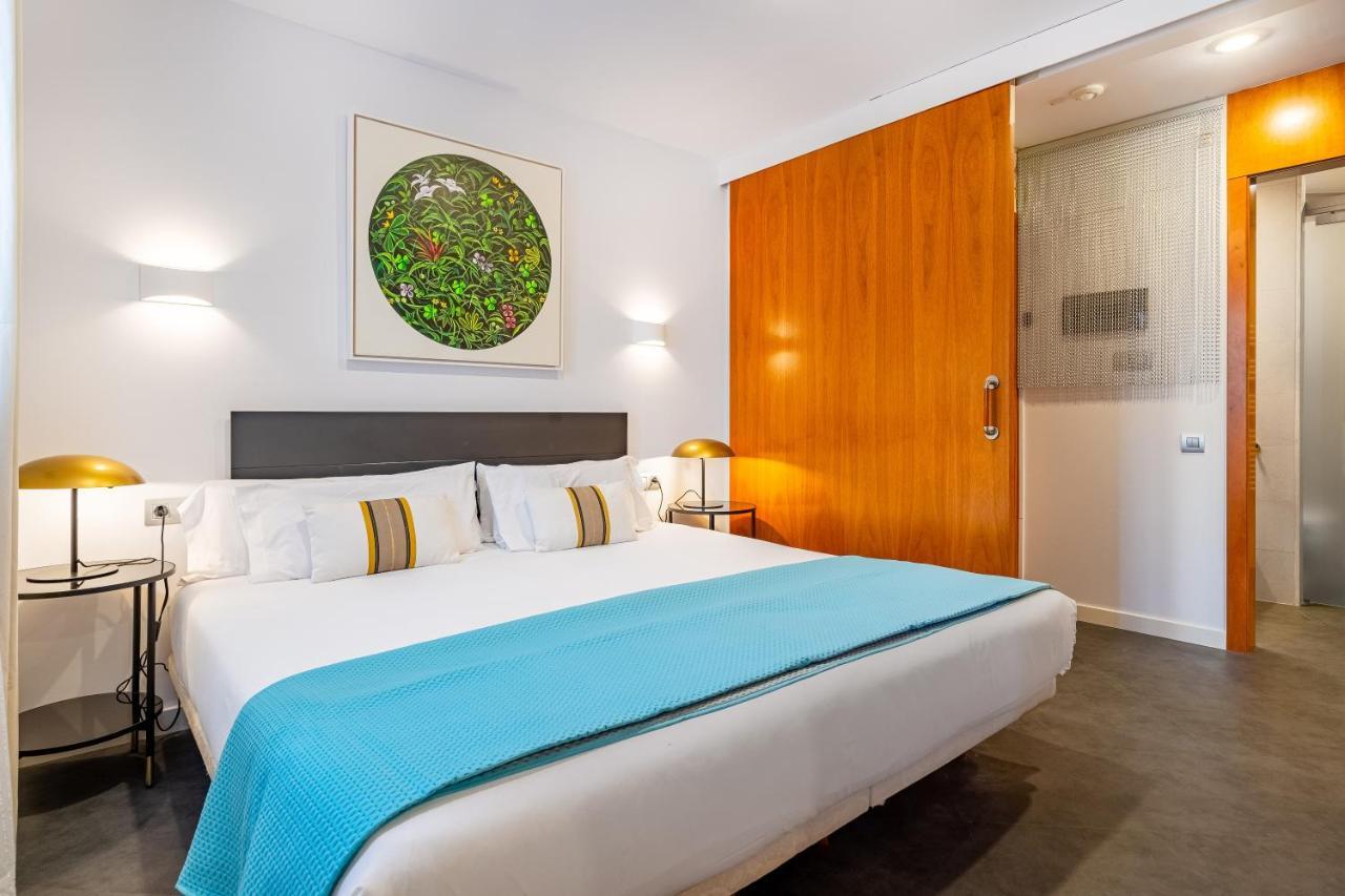 Lodging Apartments City Center-Eixample Barcelona Ngoại thất bức ảnh