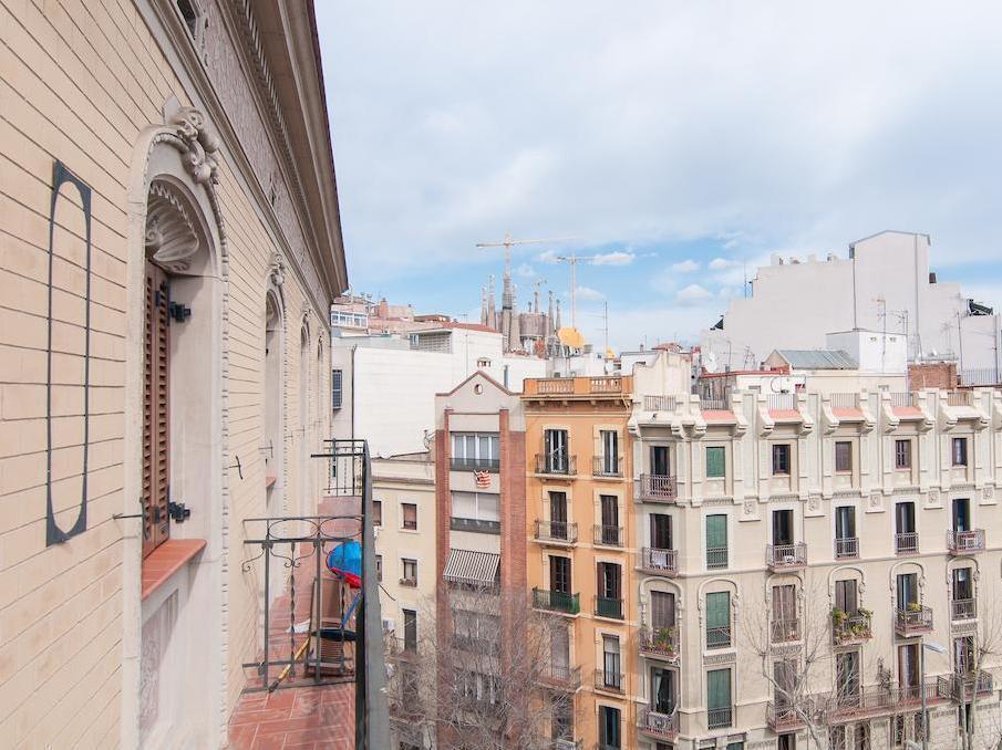 Lodging Apartments City Center-Eixample Barcelona Ngoại thất bức ảnh